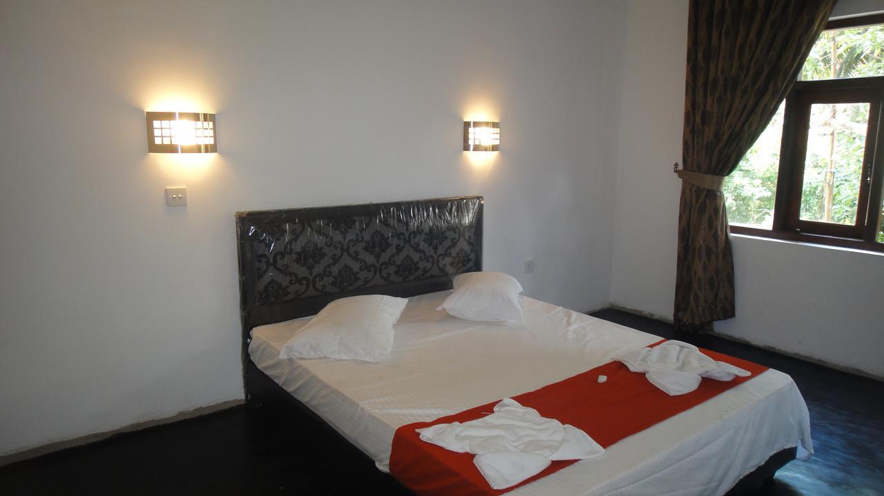 קיריבת'גודה The Kingston Hotel מראה חיצוני תמונה