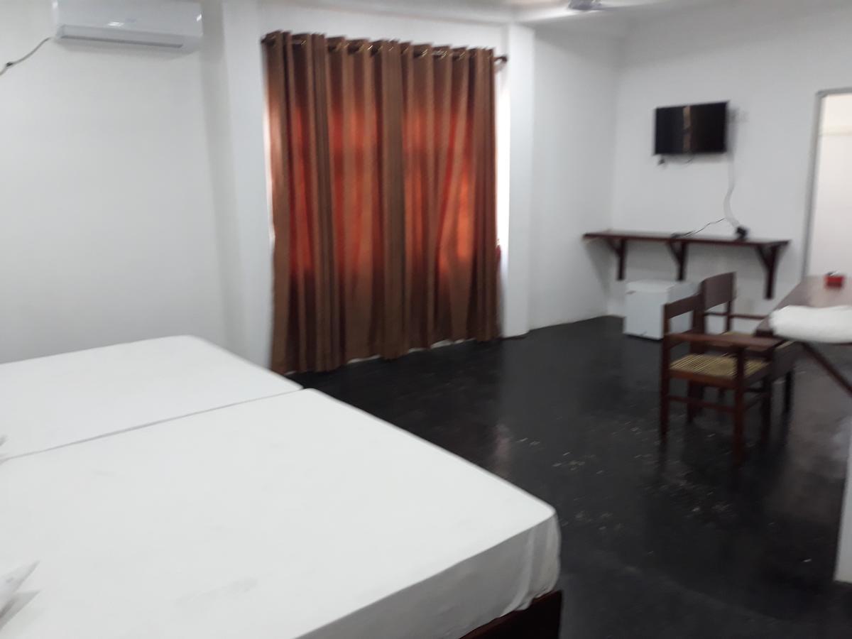 קיריבת'גודה The Kingston Hotel מראה חיצוני תמונה